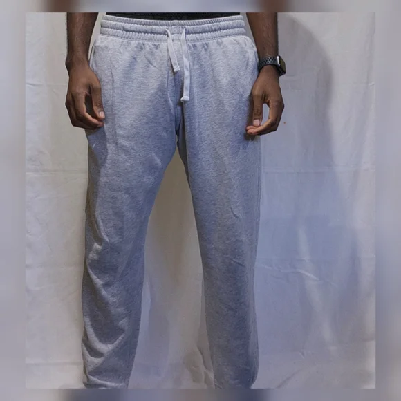 Sweatpants - Picture 1 of 5